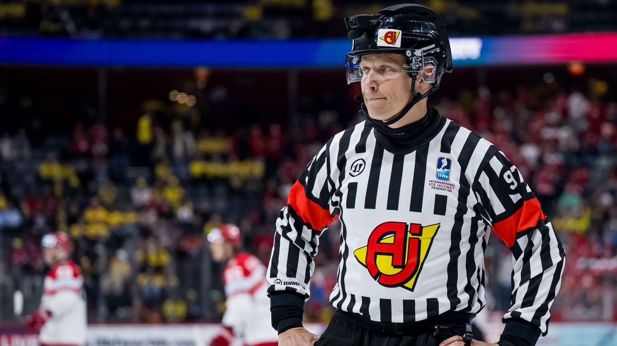 Ocenění dobré práce. Na olympiádě v Miláně se představí čtyři čeští hokejoví rozhodčí